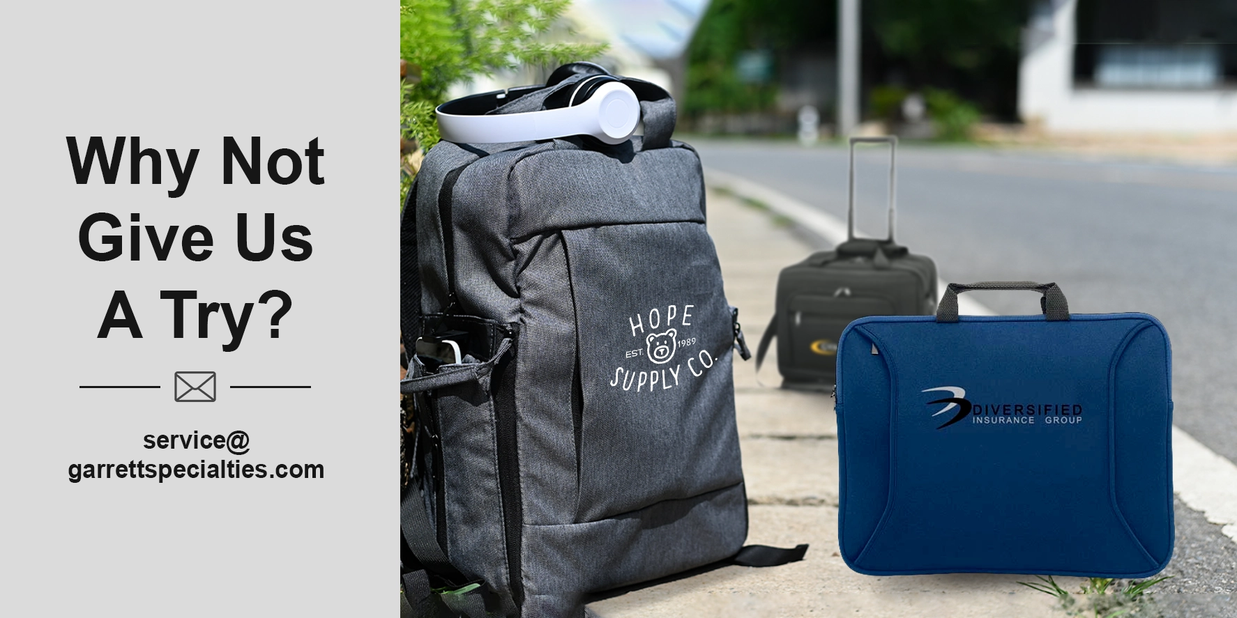 Protect tech and promote your brand with custom laptop bags. Add your logo to backpacks designed for everyday professional use. 