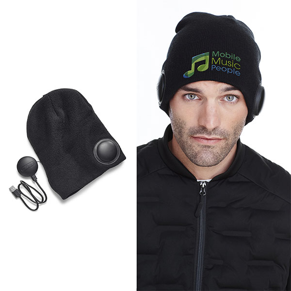 beanie with earphones